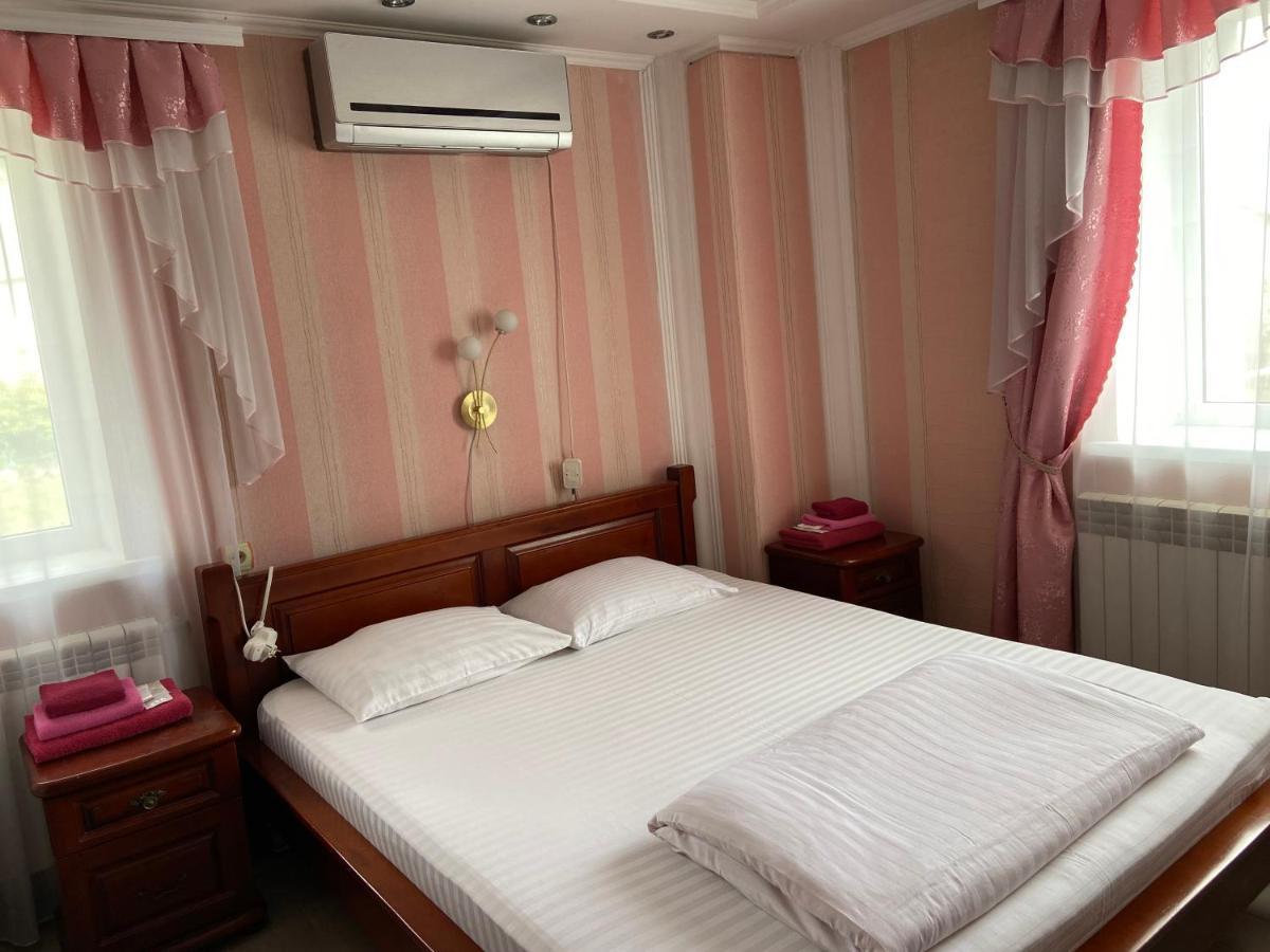 Boguslavl' Hotell Bohuslav Exteriör bild